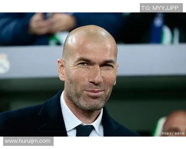 全球十大足球球星盘点：技术与荣耀的象征，谁是现代足球的真正巨星