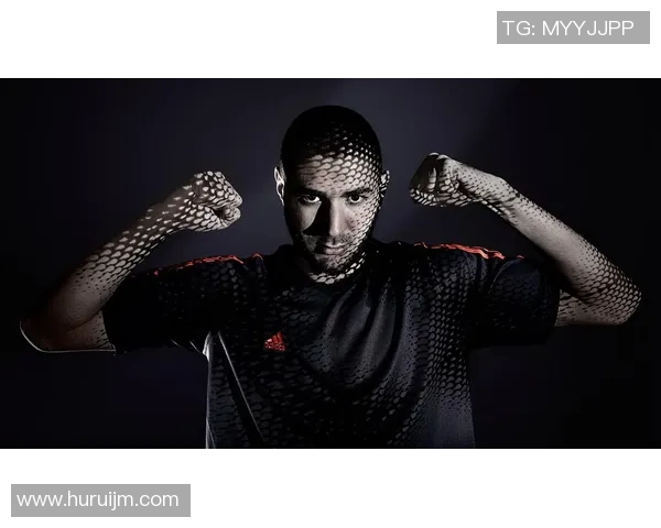 璀璨星光下的她们 女足球星壁纸展现运动风采与力量美丽 璀璨星光下的她们 女足球星壁纸展现运动风采与力量美丽